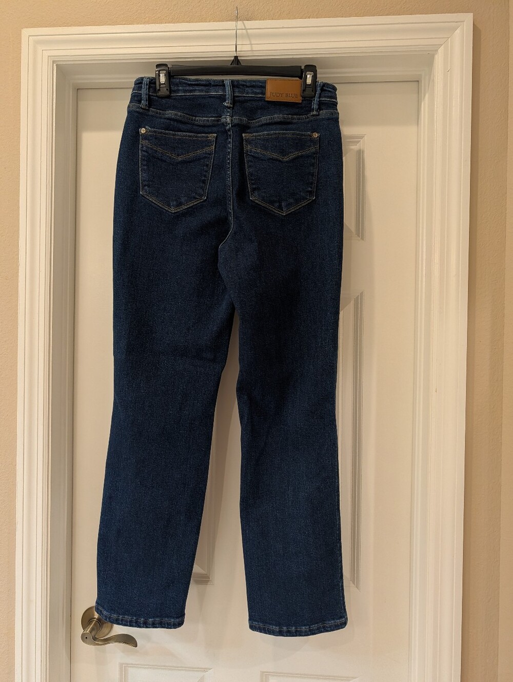 Judy Blue High Rise Straight Fit Size 9/29 - Picture 2 of 6